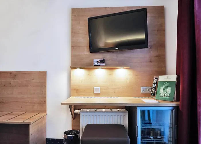 Poinger Hof Szálloda 4*