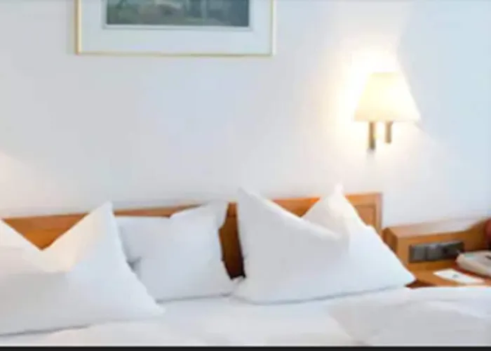 Poinger Hof 4* Пойнг